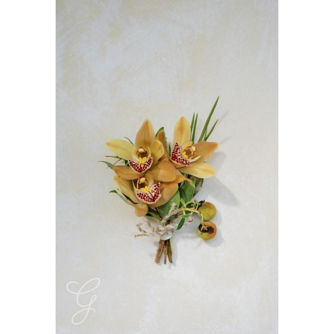 Earthy A la Carte Wedding Corsage - Green Fresh Florals + Plants