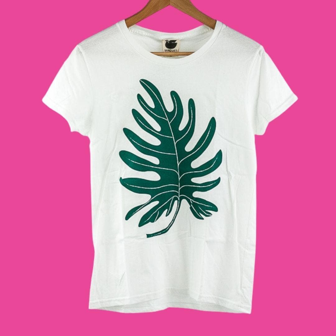 Philodendron Leaf Women&#39;s T-Shirt - Green Fresh Florals + Plants