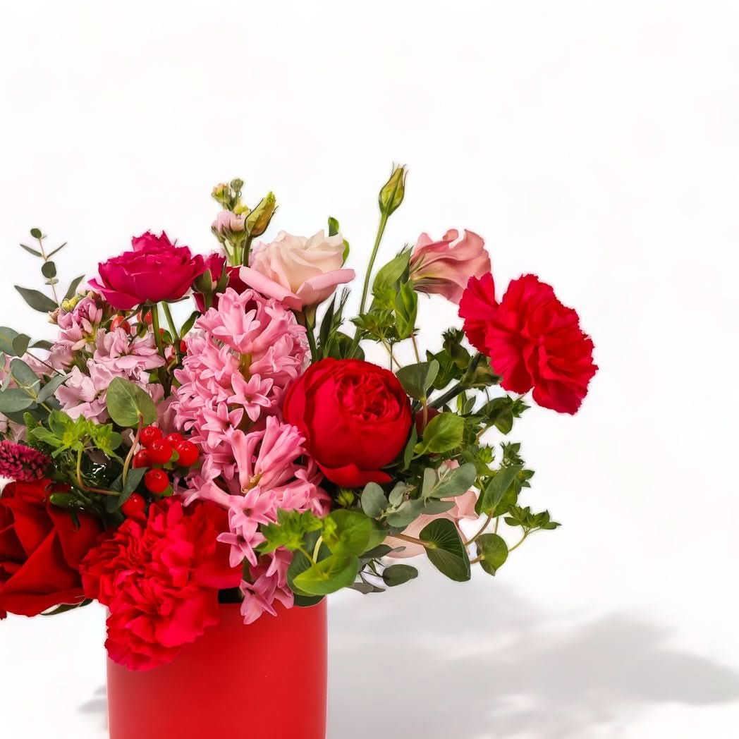 Red Hots Floral - Green Fresh Florals + Plants