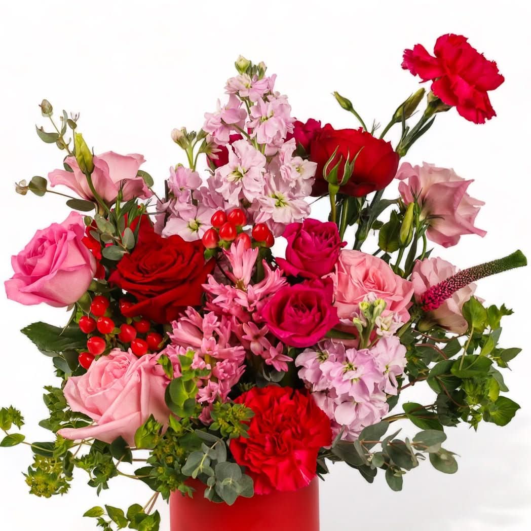 Red Hots Floral - Green Fresh Florals + Plants