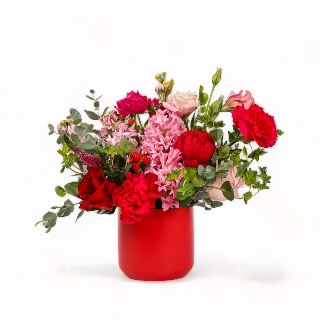 Red Hots Floral - Green Fresh Florals + Plants