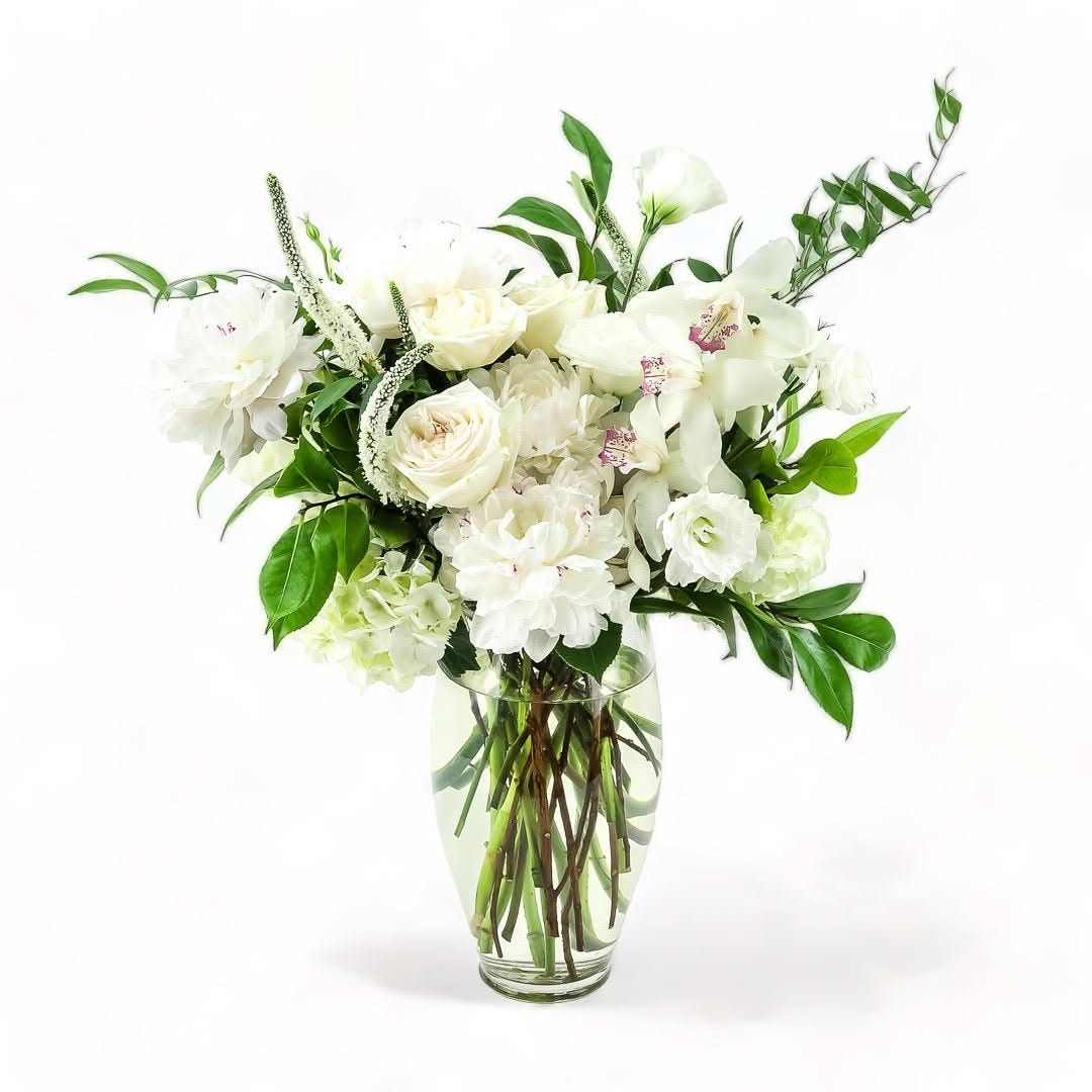 The Pearl Designer Floral - Green Fresh Florals + Plants