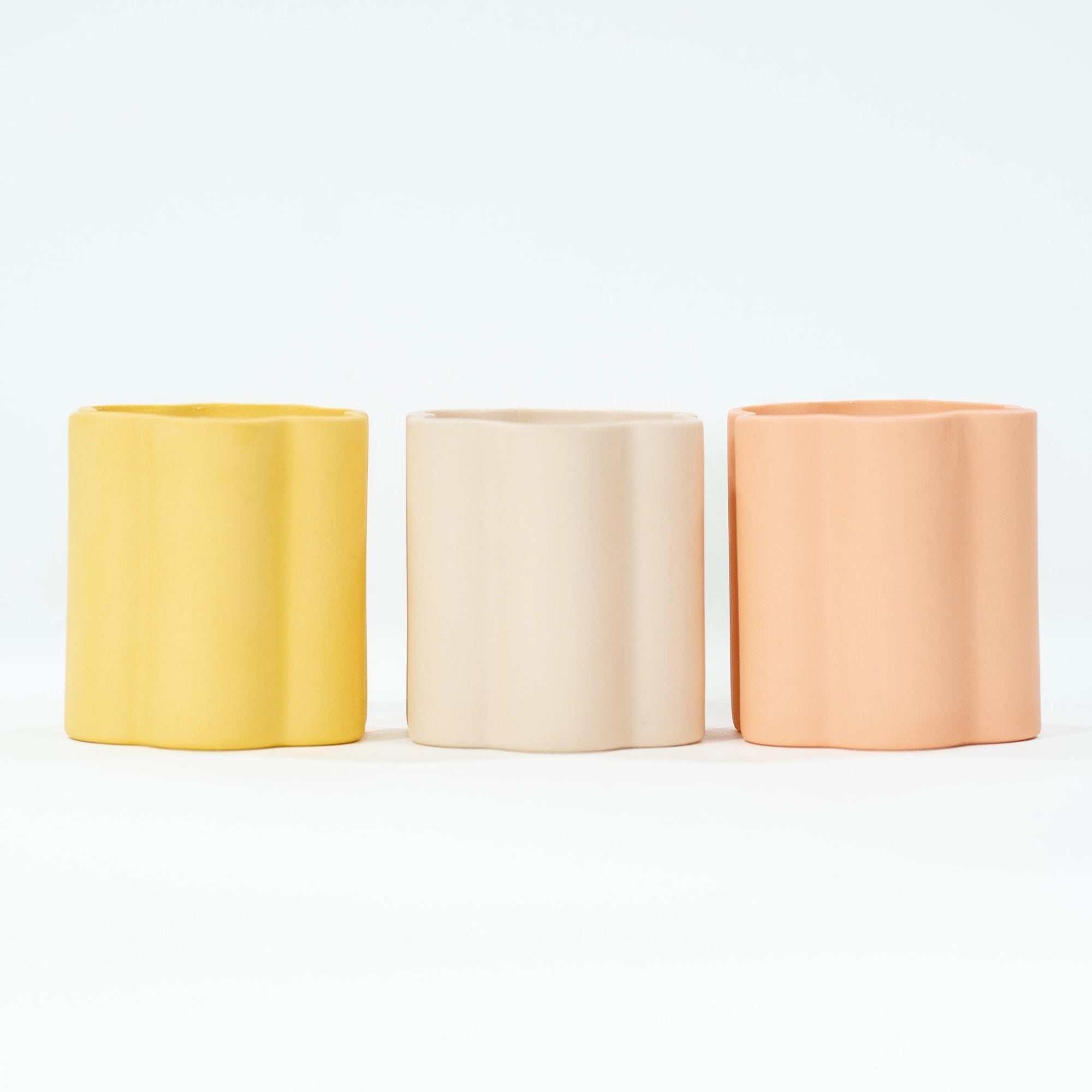 Ceramic Daisy Candle Collection - Green Fresh Florals + Plants
